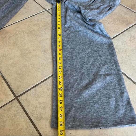 PAIGE Kara Pants Soft Gray Fabric Blend - Picture 7 of 8